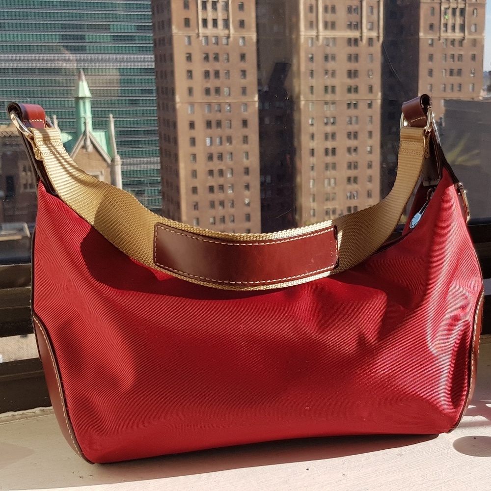 Hand bag